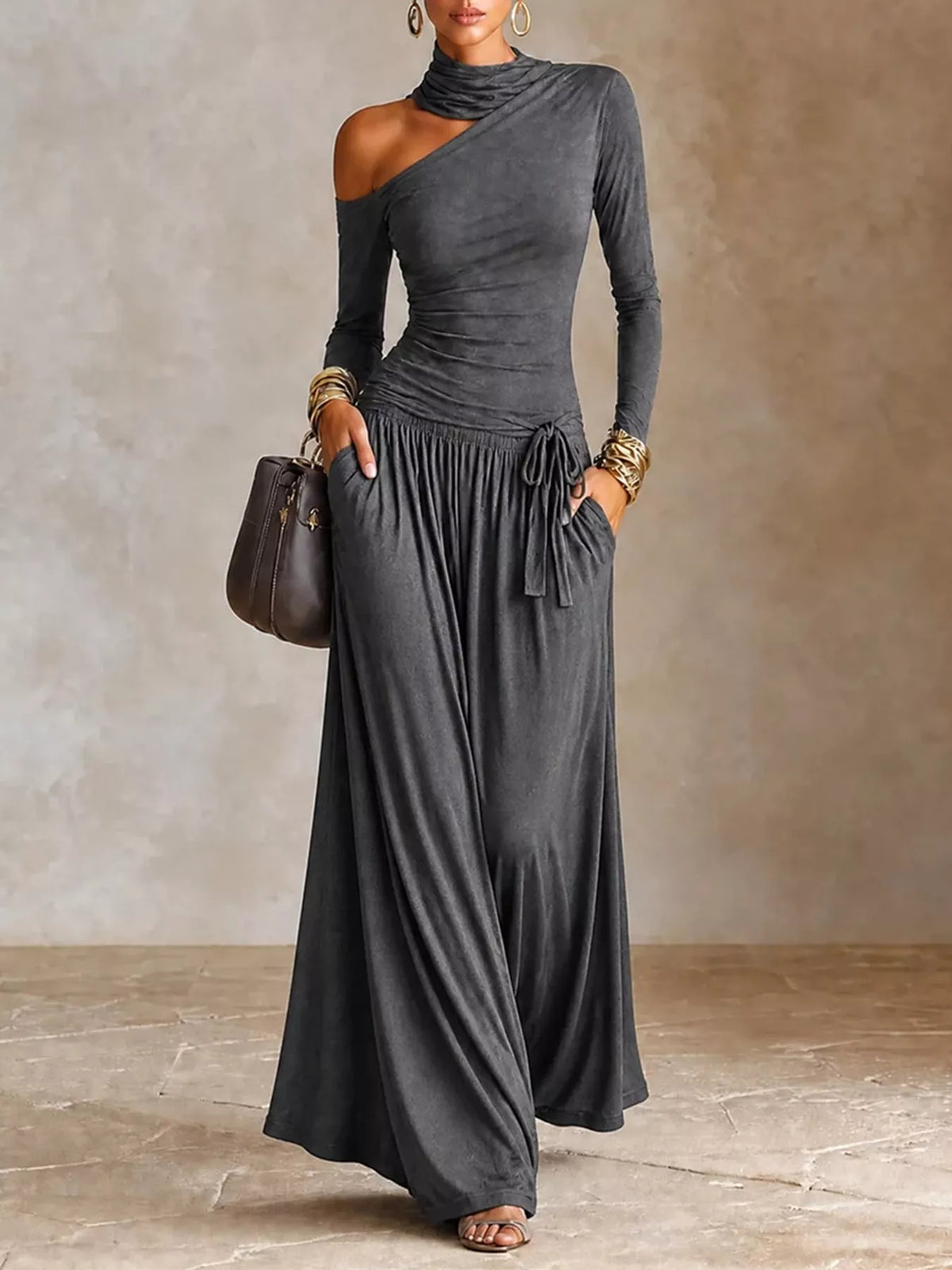 How to Style a Maxi Dress for Fall: 7 Easy Outfit Ideas