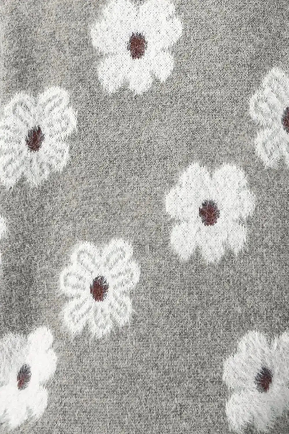 Flower half-zip long-sleeve sweater in gray knit with white daisies