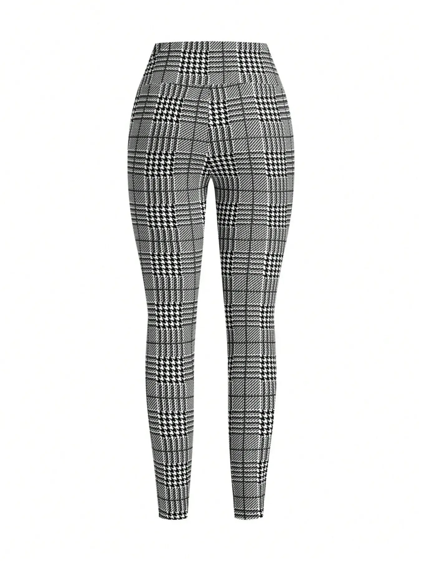 High waist plaid slim-fit pants in black and white check pattern
