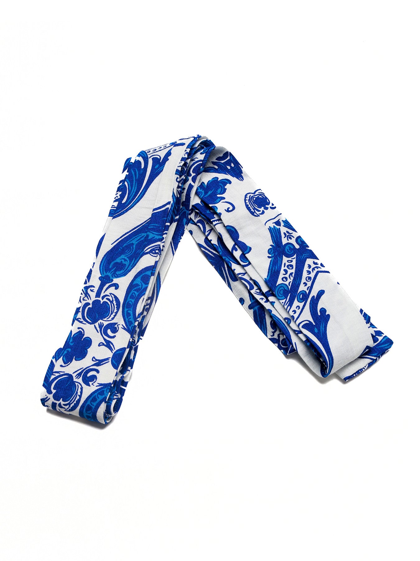 Printed halter neck maxi dress with blue floral print and tied crisscross straps
