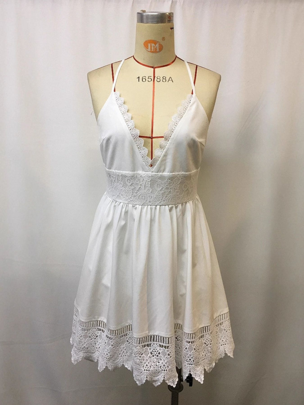 Trendsi plus-size white lace-trim V-neck mini dress with thin straps and scalloped hem