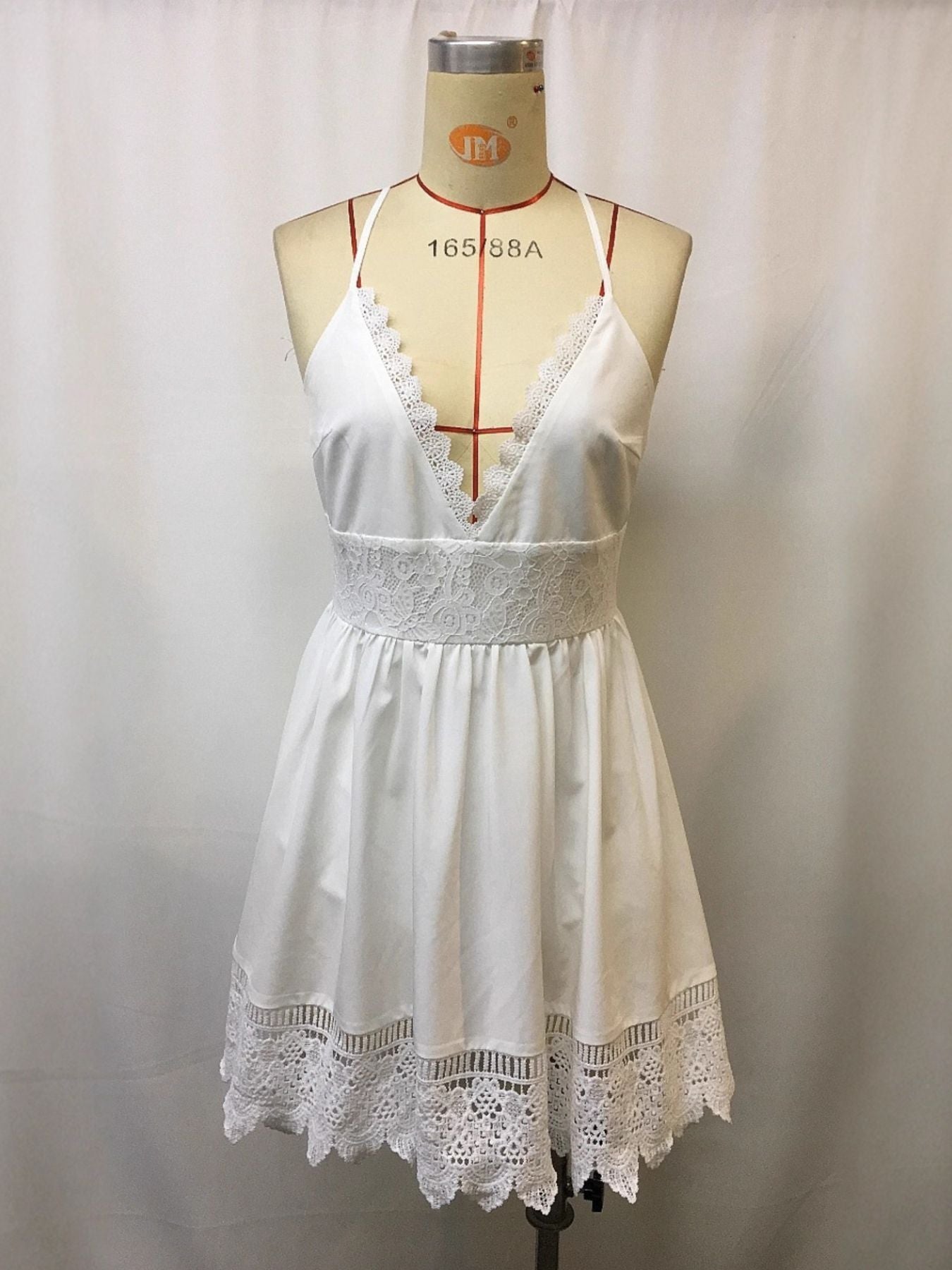 Trendsi plus-size white lace-trim V-neck mini dress with thin straps and scalloped hem