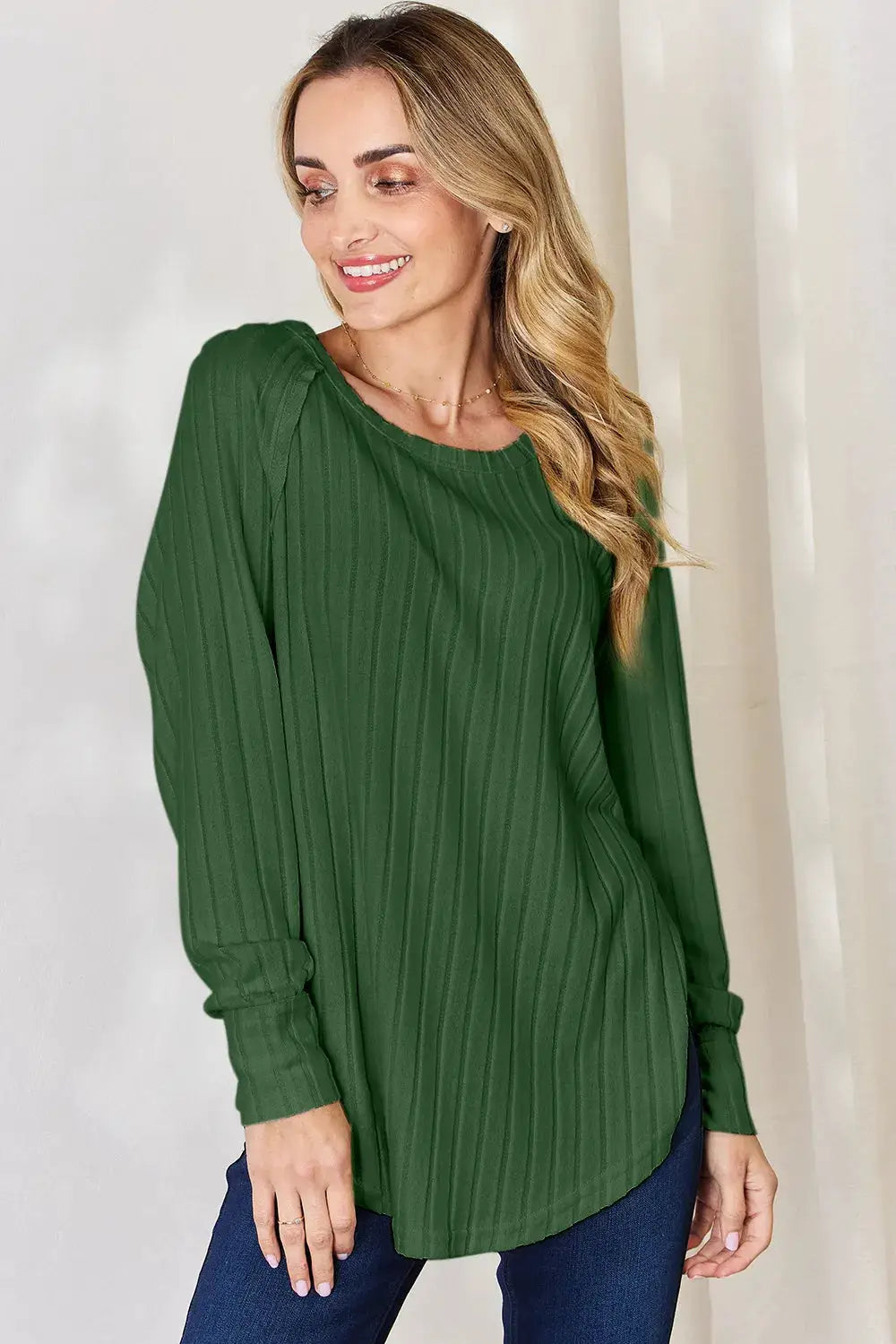 Green ribbed knit long-sleeve top with round-neck