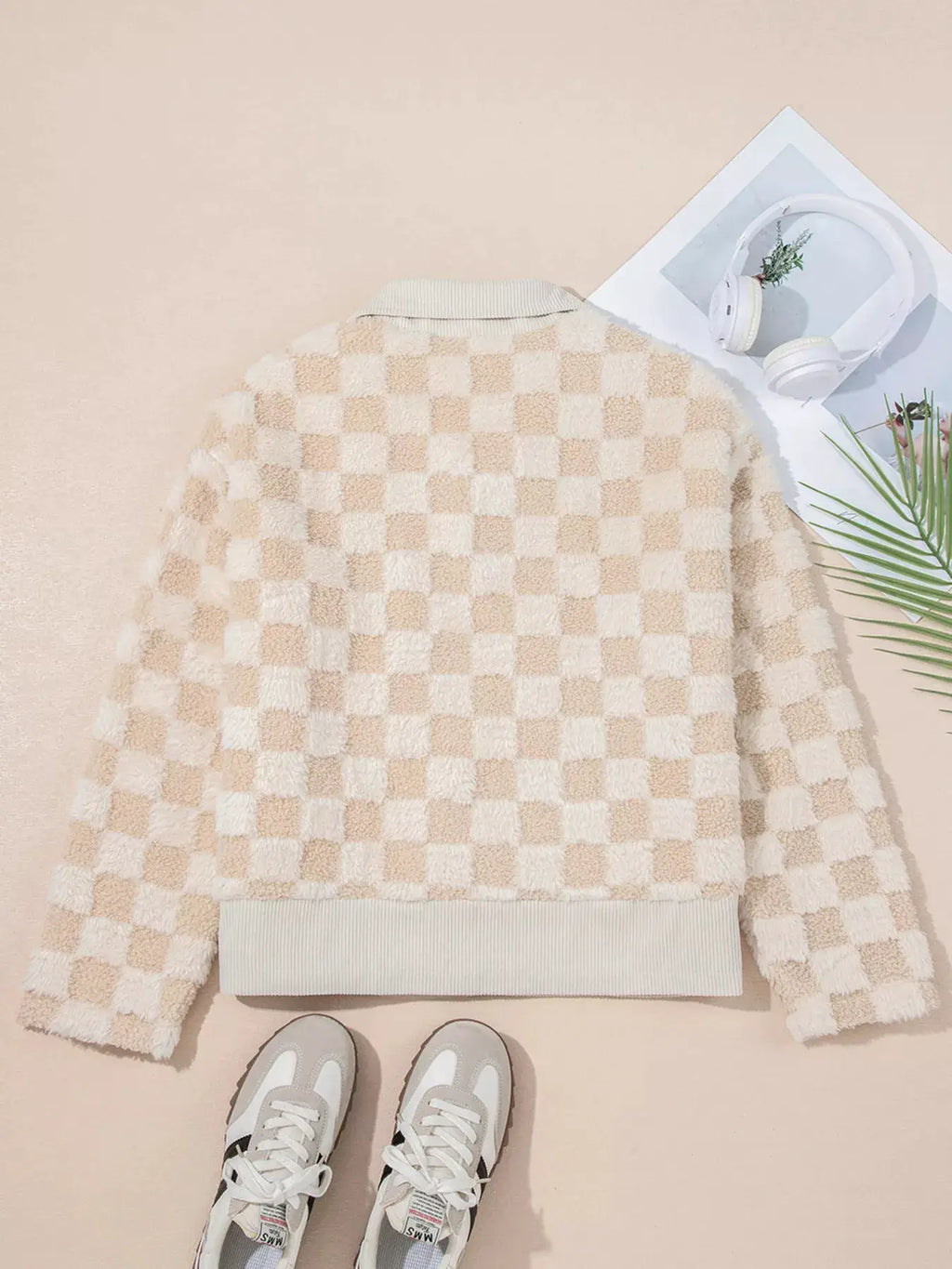 Checker sherpa corduroy patchwork zip-up jacket in beige and cream with ribbed hem and pockets