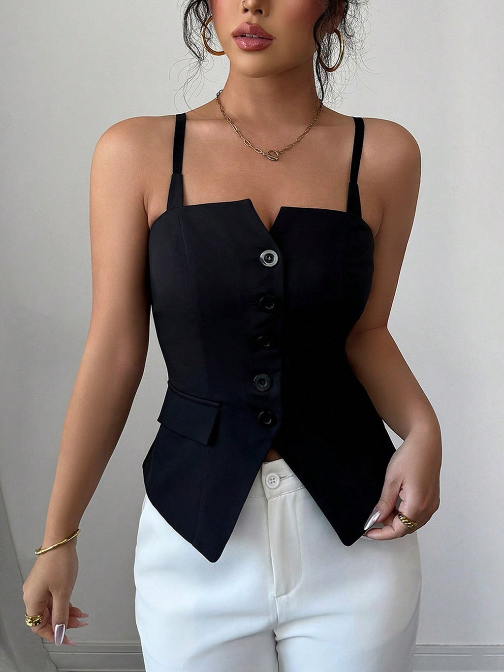 Trendsi Button-Front Fitted Cami in black with spaghetti straps and front buttons