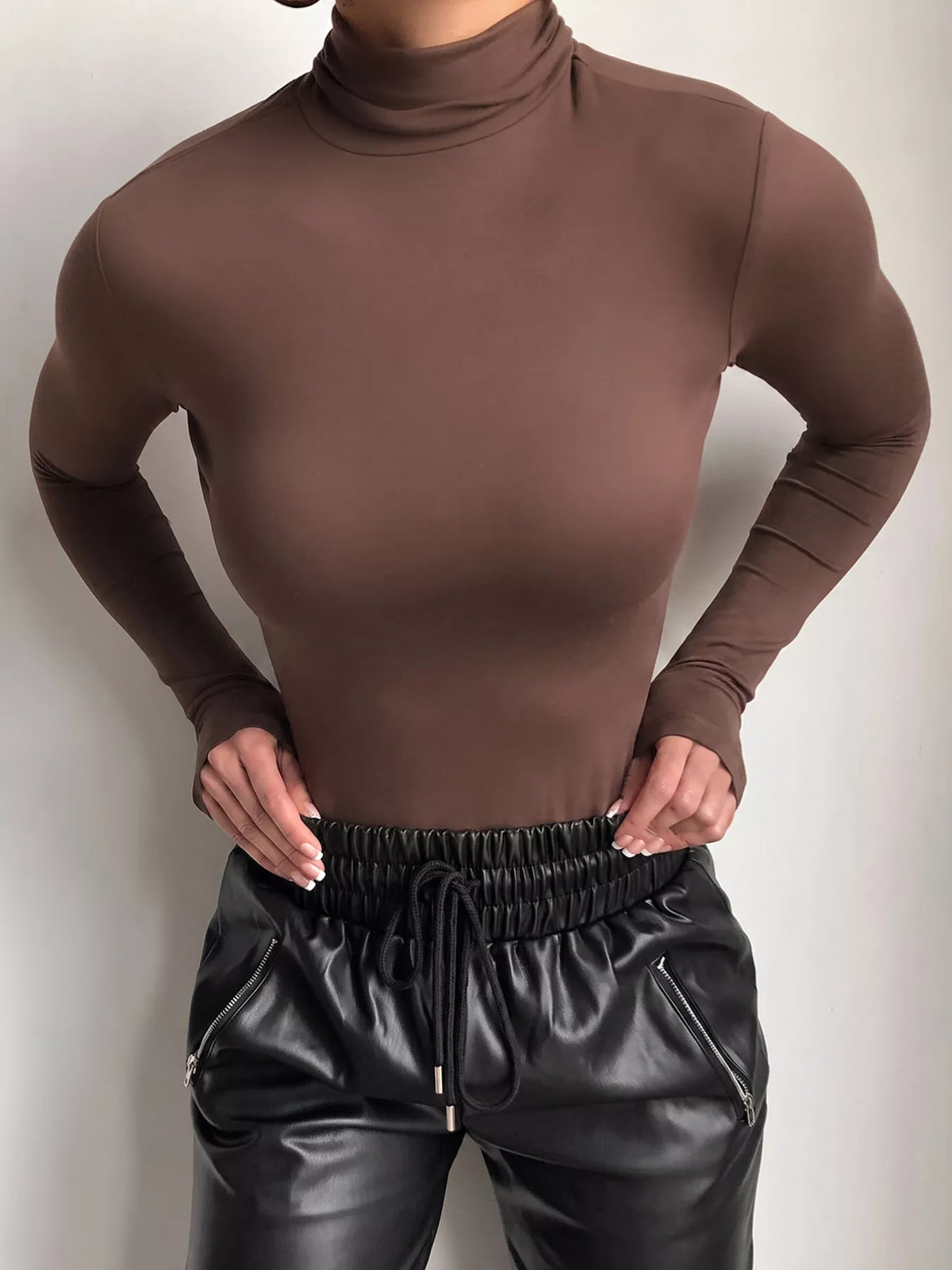 Polyester-Blend Mock Neck Long Sleeve Top