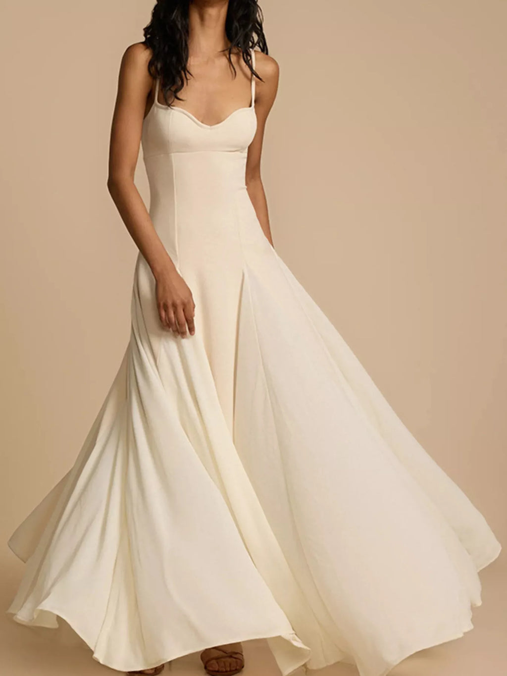 Sweetheart neck spaghetti-strap flowy ivory maxi dress by Trendsi