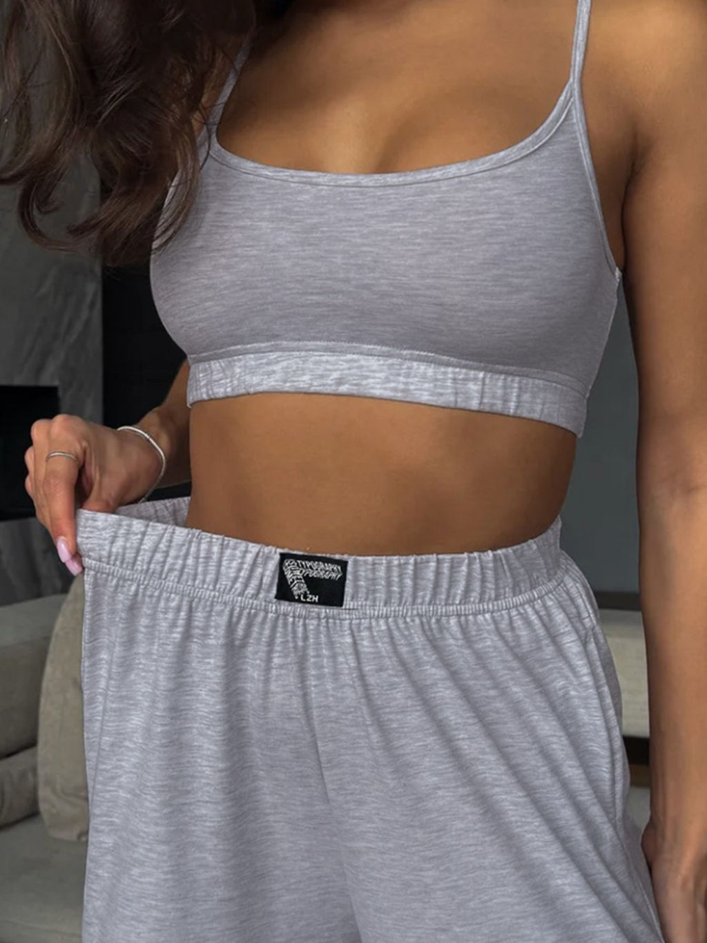 Scoop neck cami and pants two-piece set in light gray heather fabric from Trendsi