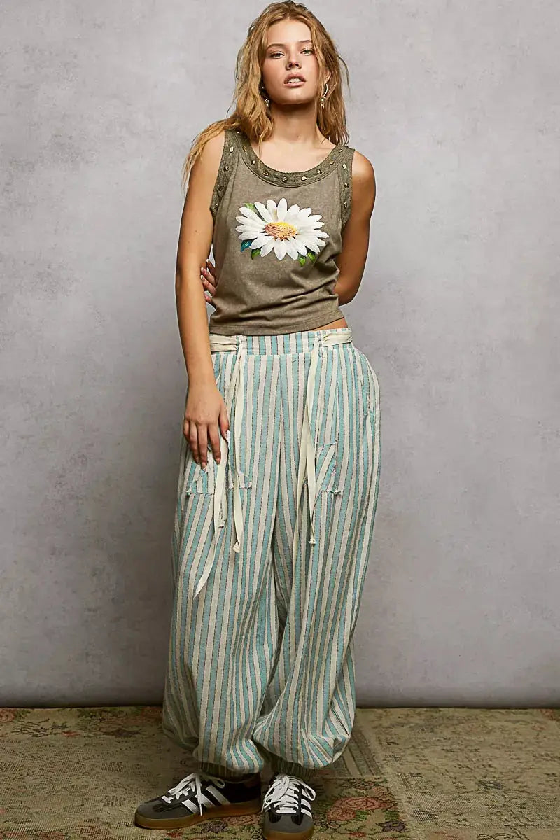 POL Washed Floral Stud Round-Neck Slim Tank TOPS in olive with a daisy print