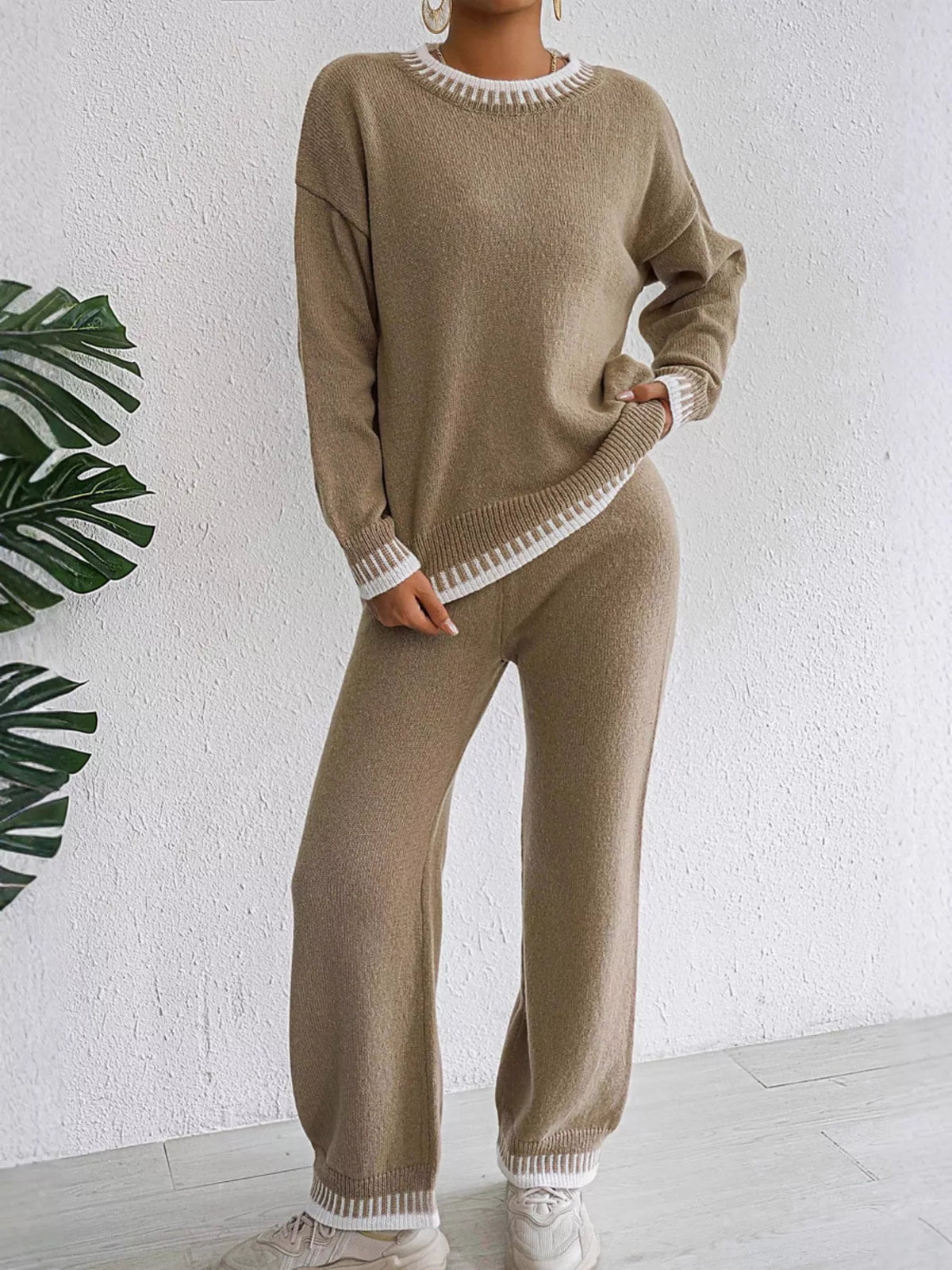 Contrast Trim Sweater & Pants Set