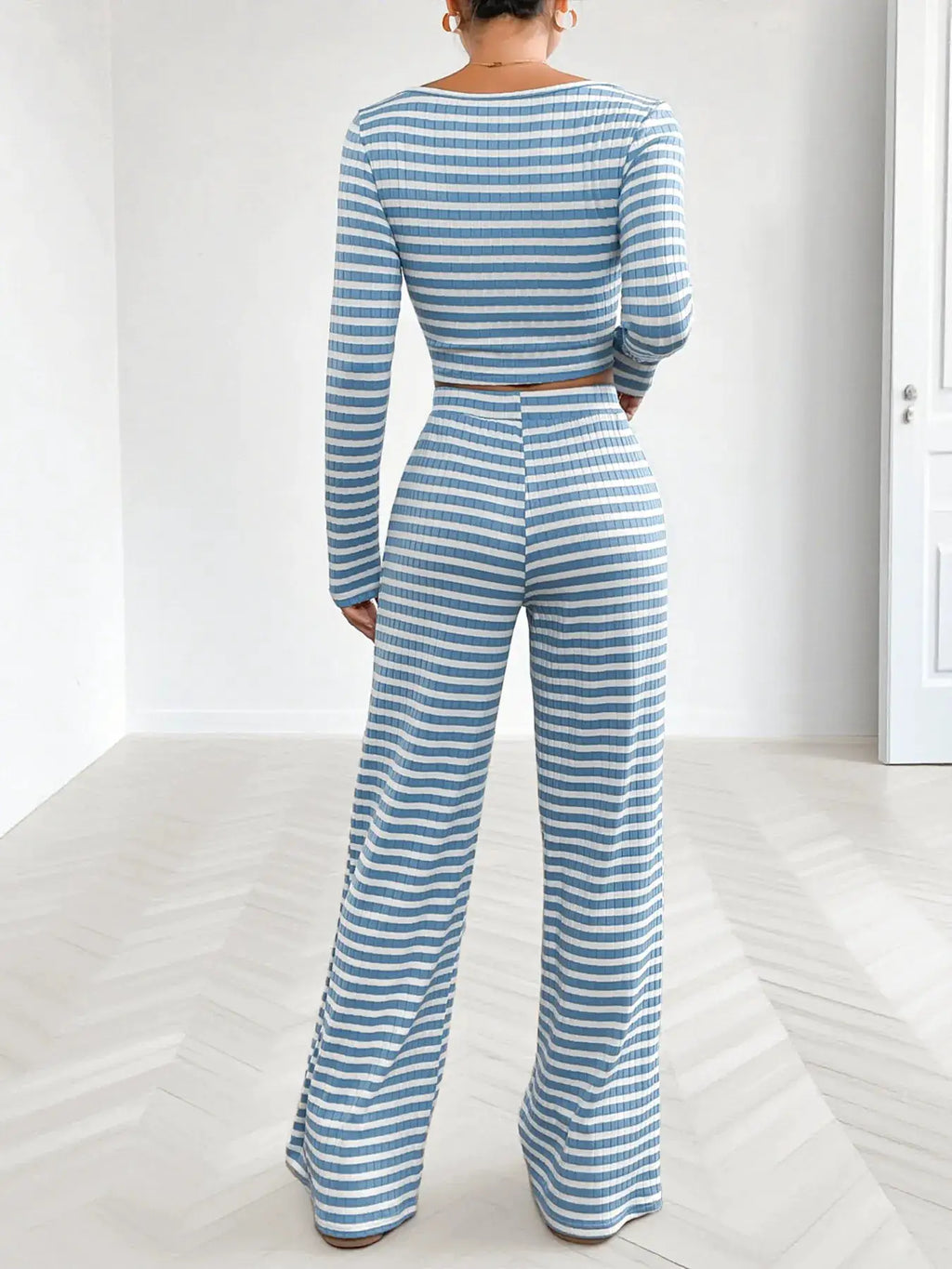 Striped square-neck long sleeve cropped top and wide-leg pants lounge set in blue and white.
