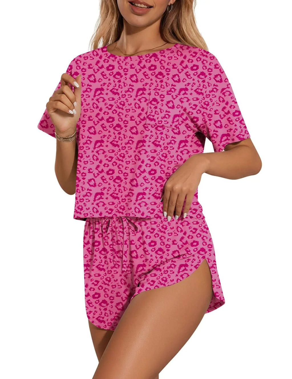 Printed round-neck tee and shorts set, two-piece, in pink leopard print by Trendsi
